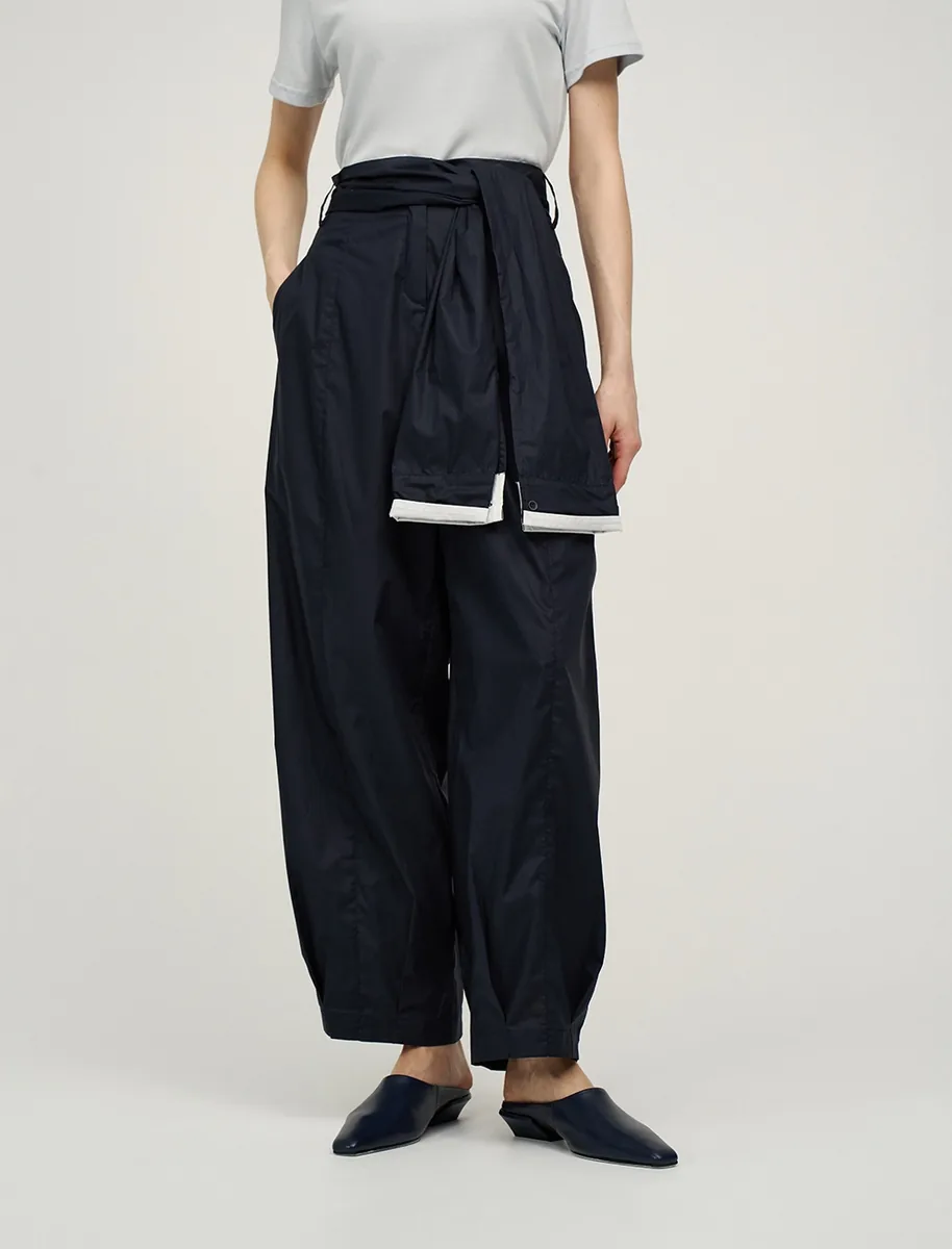 Брюки "Глубокий сапфир" с дизайнерским поясом - фото 2